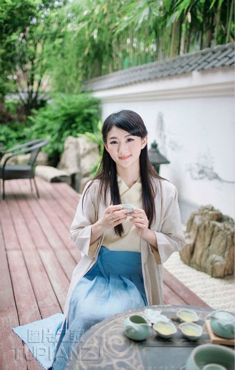 读《童年》有感